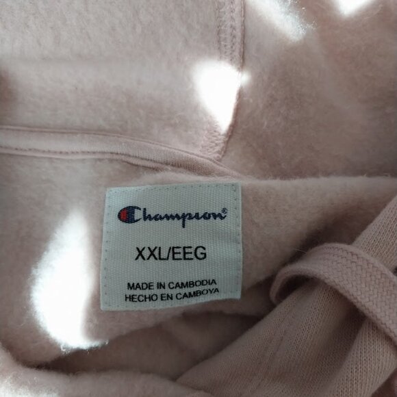 Champion Pink Sweater - Picture 12 of 12